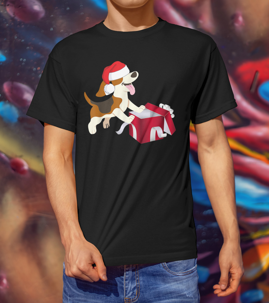 Beagle Dog Christmas Funny Santa Hat With Gift Box T-Shirt