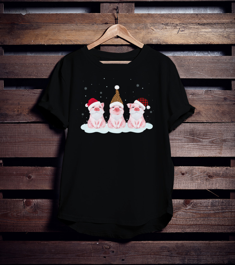 Pig Trio In Santa Hats Just Hangin' With My Santas T-Shirt