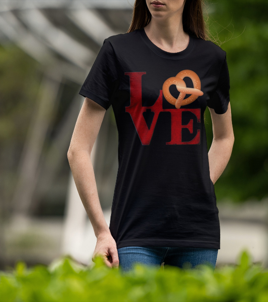 Love Pretzel Philly Emoji Nostalgic T-Shirt