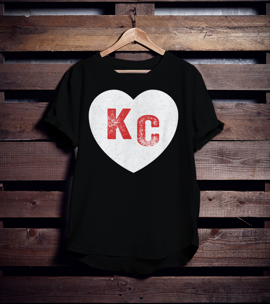 Vintage Red KC Heart Kansas City Love T-Shirt