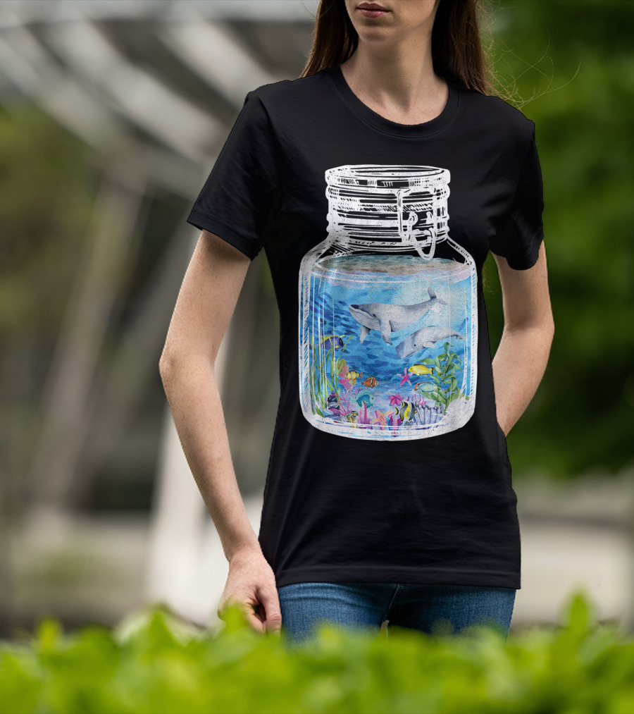 Underwater Terrarium Ocean Fish Whales In Glass Jar T-Shirt