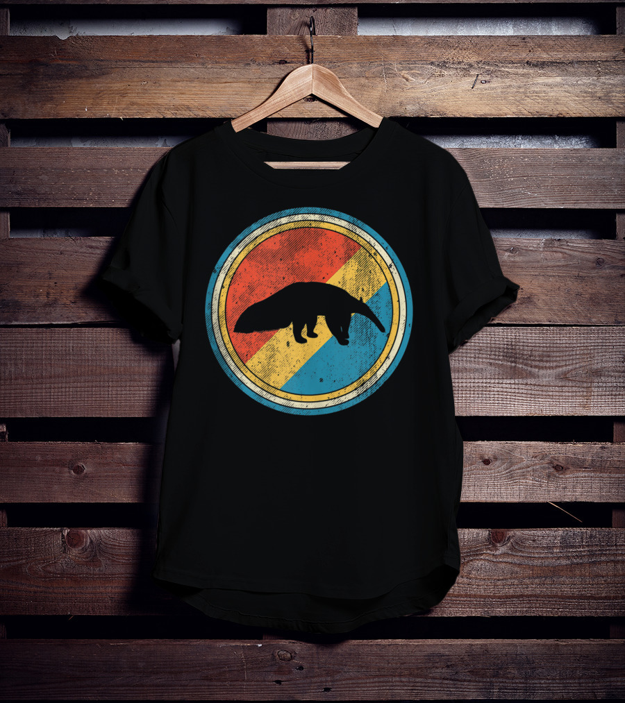 Vintage Retro Circle Giant Anteater Silhouette On Colorful Background T-Shirt
