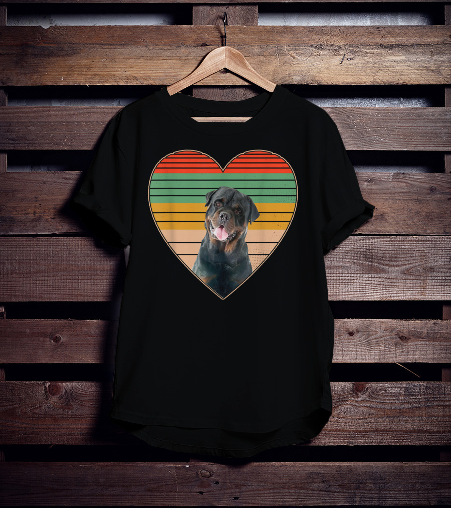 Vintage Rottweiler Heart Retro Stripes T-Shirt