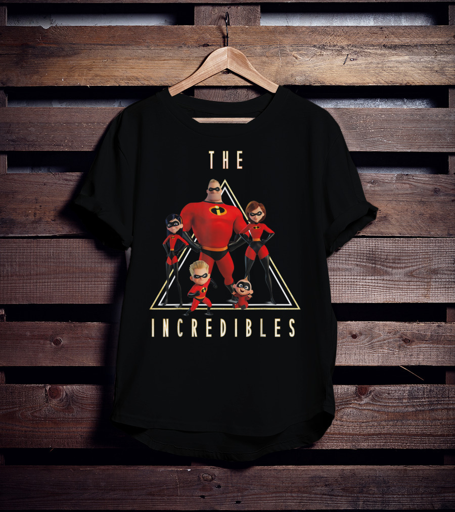 The Incredibles Classic Family Shot With Iconic Superhero Poses T-Shirt