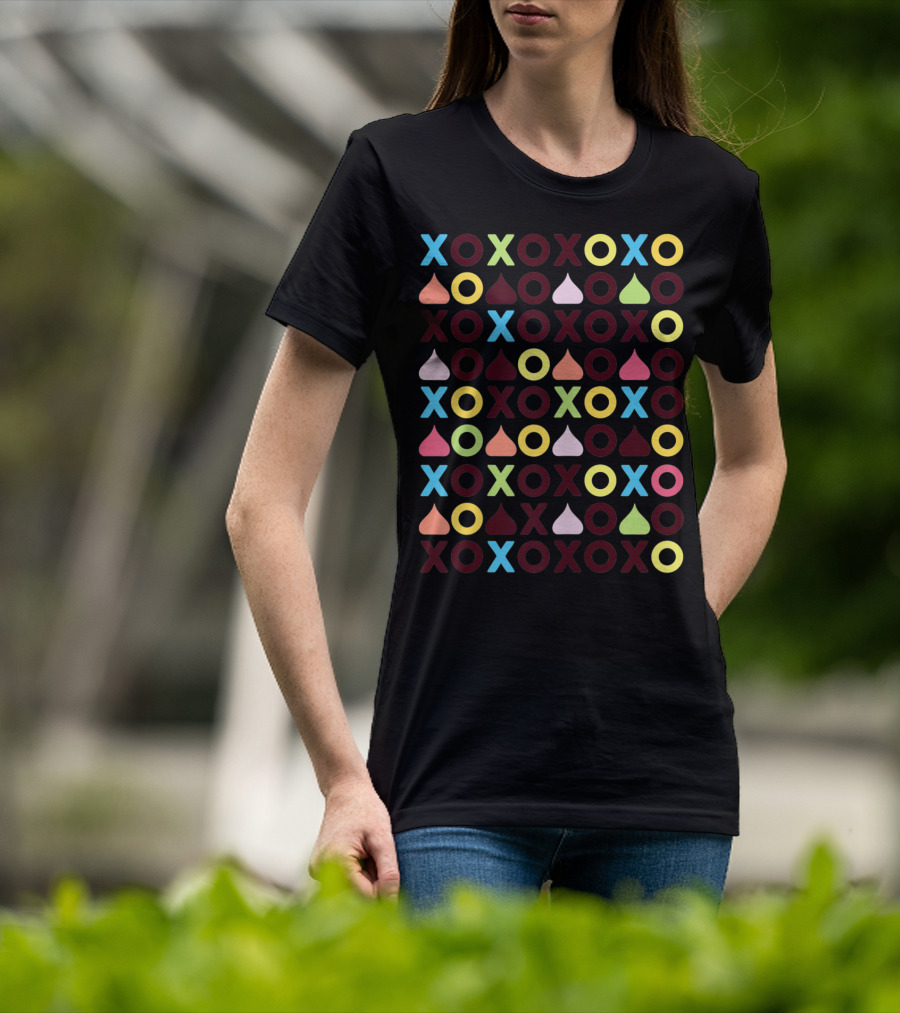 Hershey's Kisses Classic Look XOXO T-Shirt