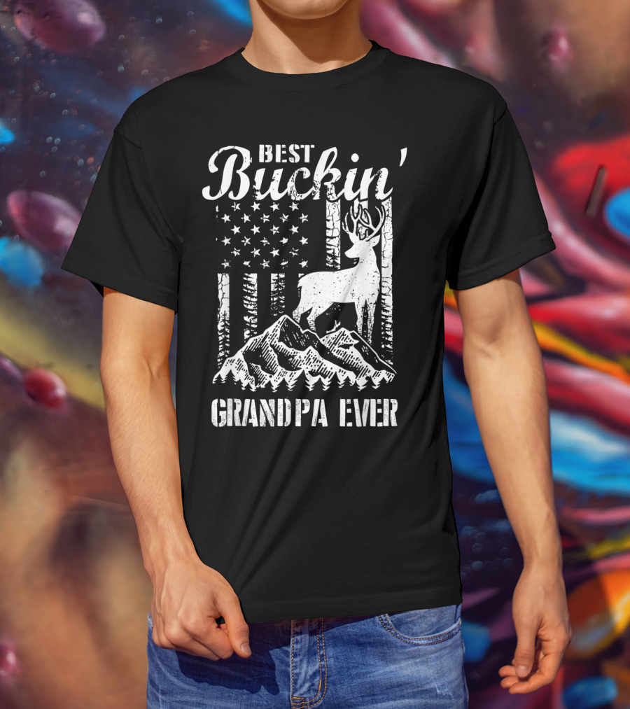 Best Buckin' Grandpa Ever Deer Hunting Father Mountains American Flag T-Shirt