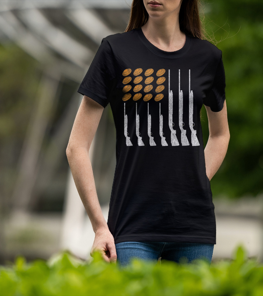 Clay Target Shooting Trap Skeet American Flag Shotguns T-Shirt