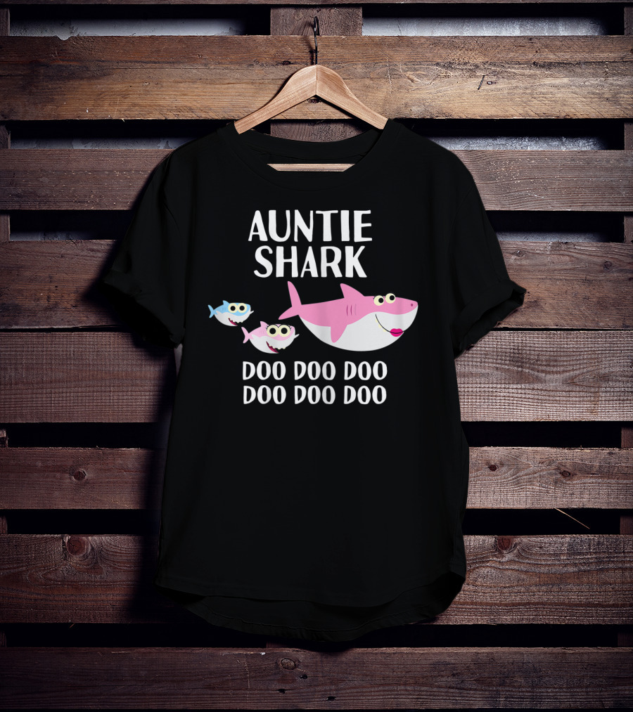 Auntie Shark Doo Doo Mother's Day Catchy Family Fun T-Shirt
