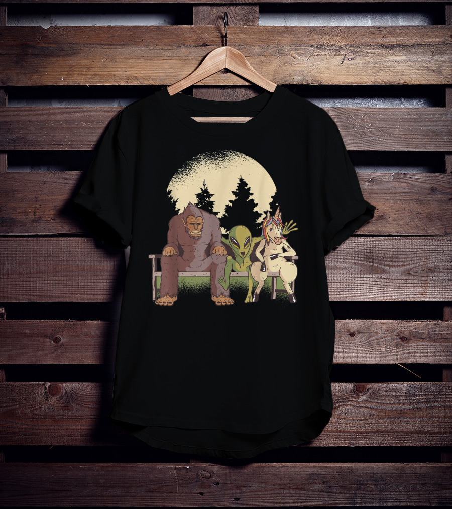 Creatures Monkey Alien Horse Forest Bench Scene T-Shirt