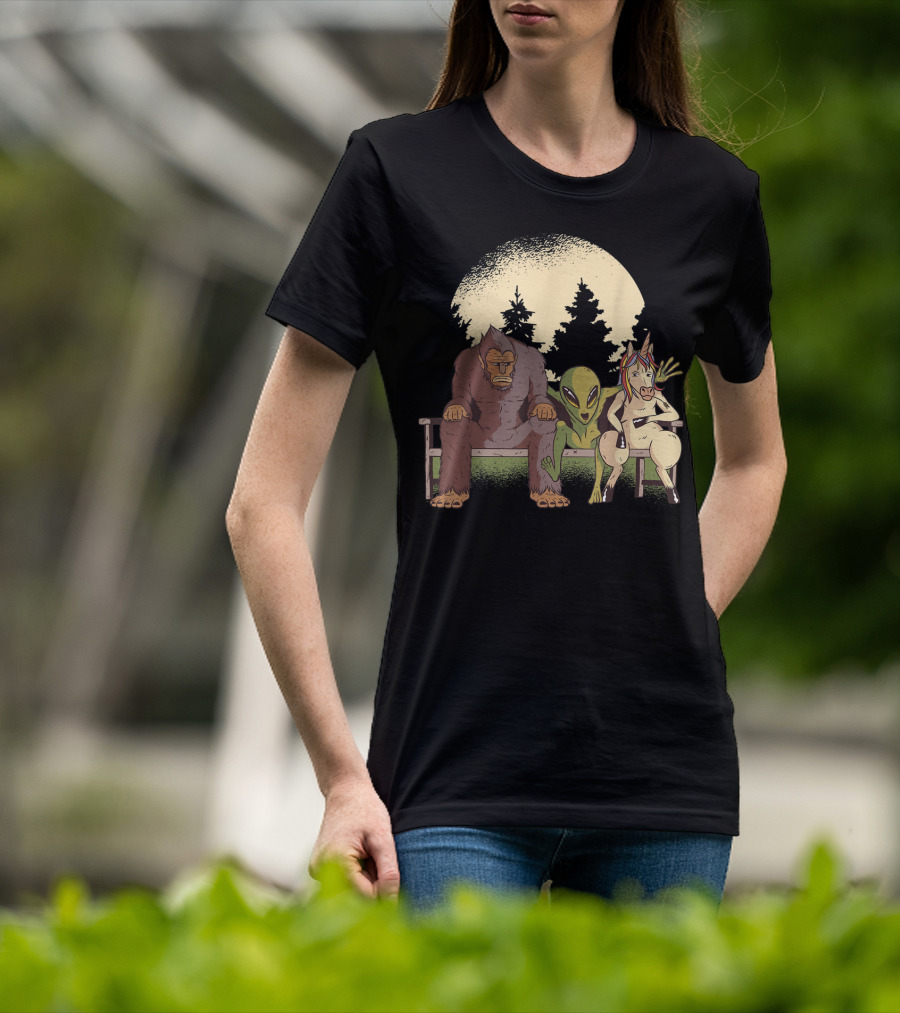 Creatures Monkey Alien Horse Forest Bench Scene T-Shirt