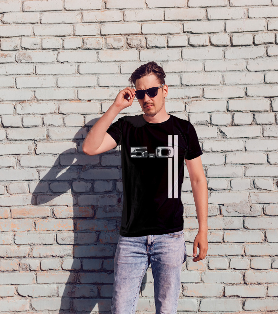 5.0 Racing Stripe Classic Car T-Shirt