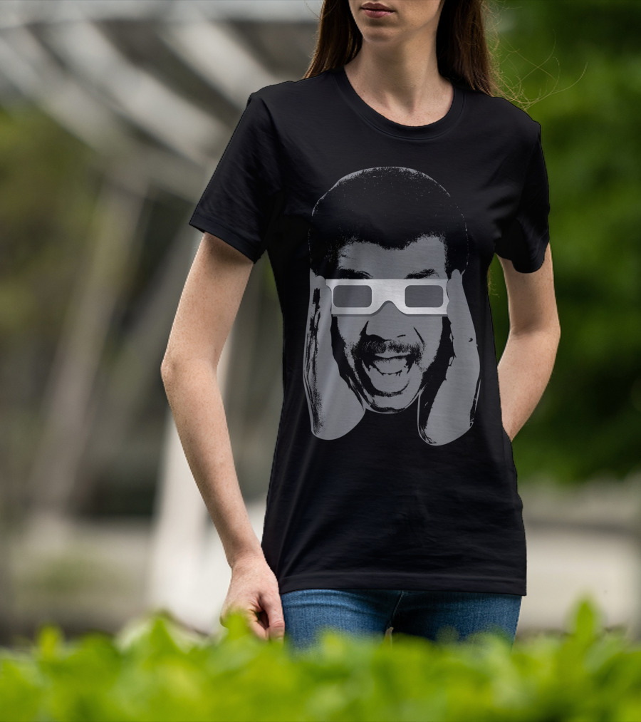 Neil Degrasse Tyson Eclipse Glasses Enthusiast Iconic Expression T-Shirt