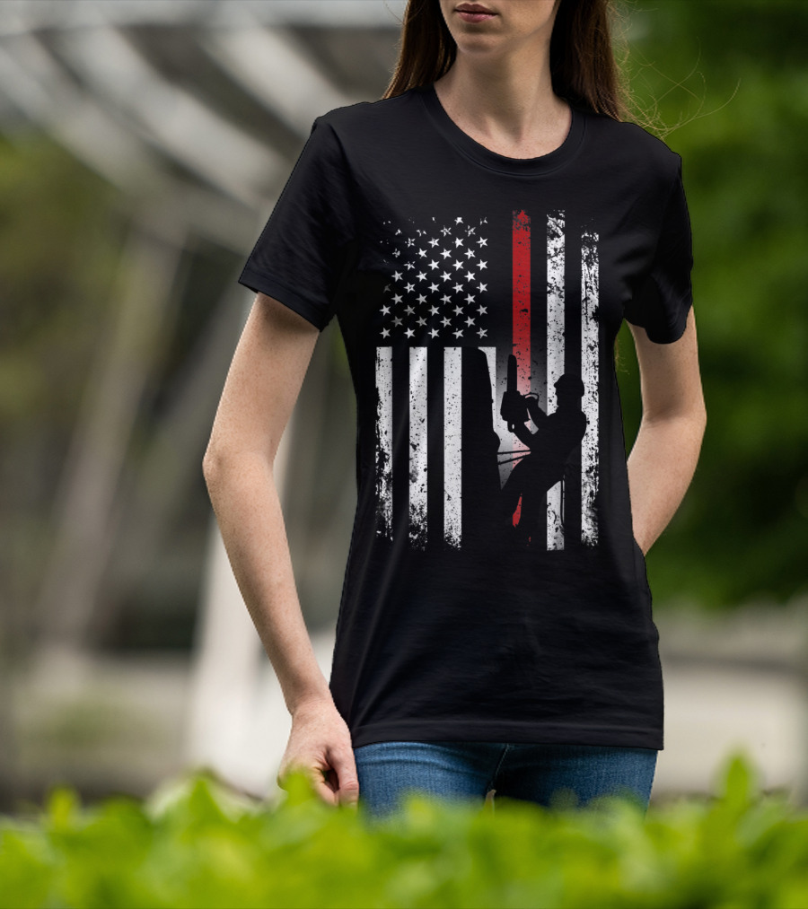 Patriotic Arborist Distressed American Flag With Climber And Chainsaw T-Shirt