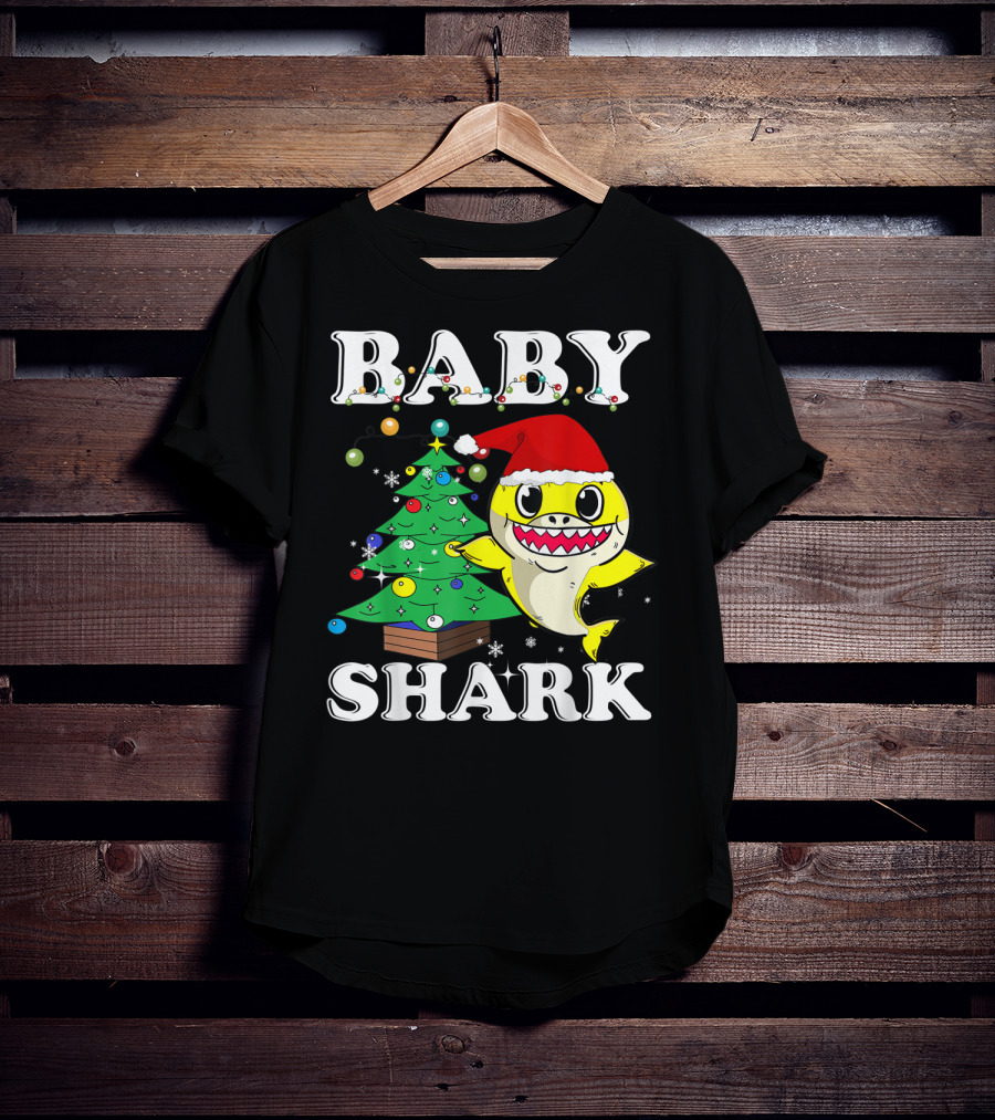 Baby Shark Christmas Tree Santa Hat T-Shirt