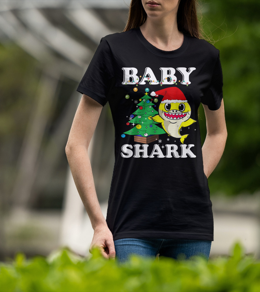 Baby Shark Christmas Tree Santa Hat T-Shirt