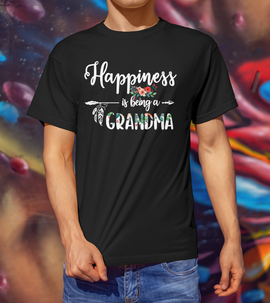 Happiness Is Being A Grandma Floral Arrow Feathers T-Shirt
