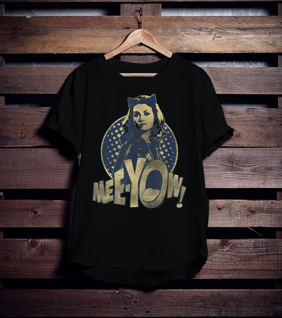Batman Classic TV Series Catwoman Meeyow Iconic T-Shirt