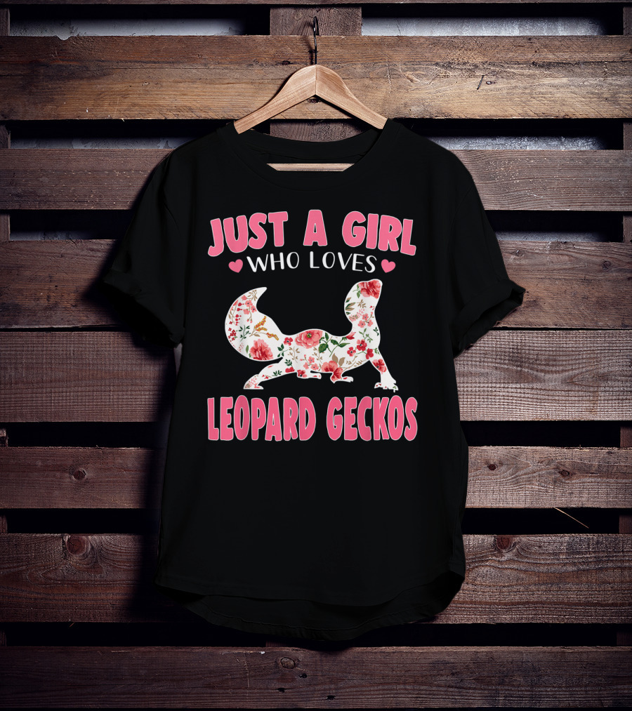 Just A Girl Who Loves Leopard Geckos Floral Heart T-Shirt