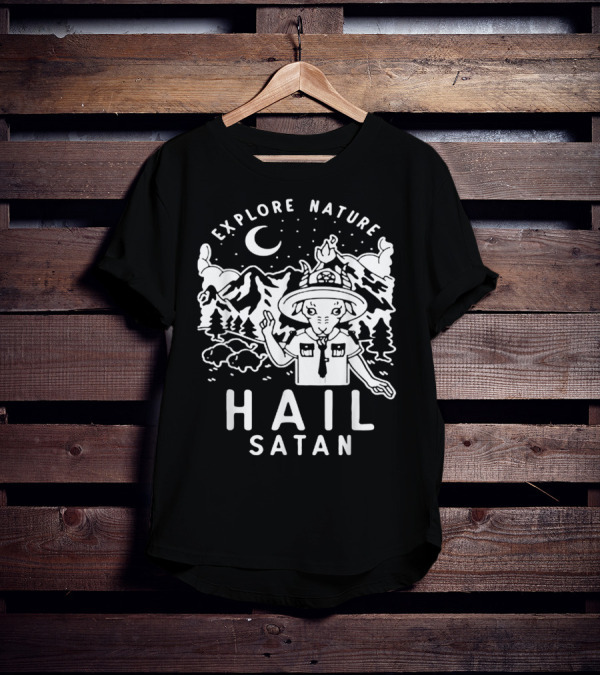 EXPLORE NATURE HAIL SATAN BAPHOMET SCOUT IN MOUNTAIN LANDSCAPE WITH NIGHT SKY T-Shirt