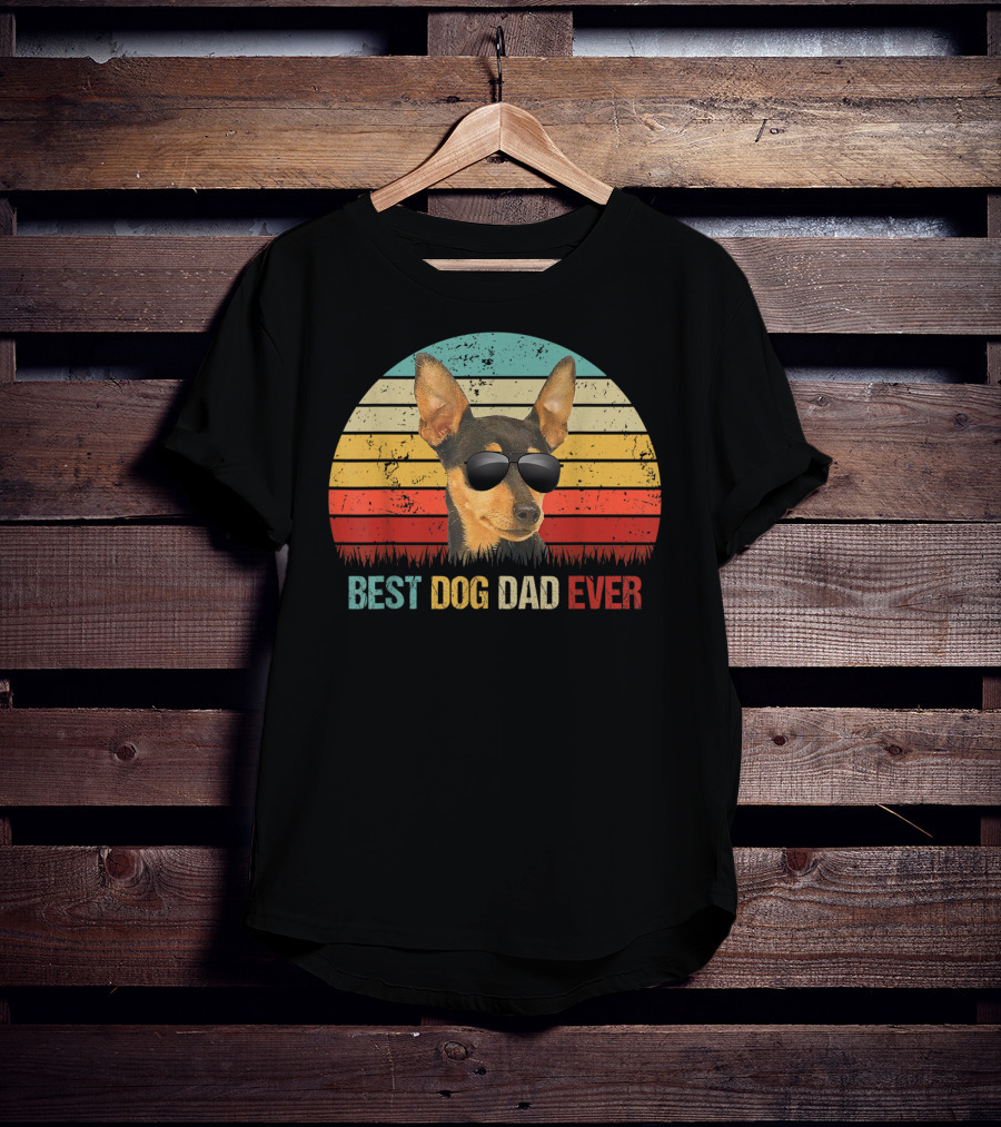 Best Dog Dad Ever Chihuahua Retro Style Sunglasses Vintage Stripes T-Shirt