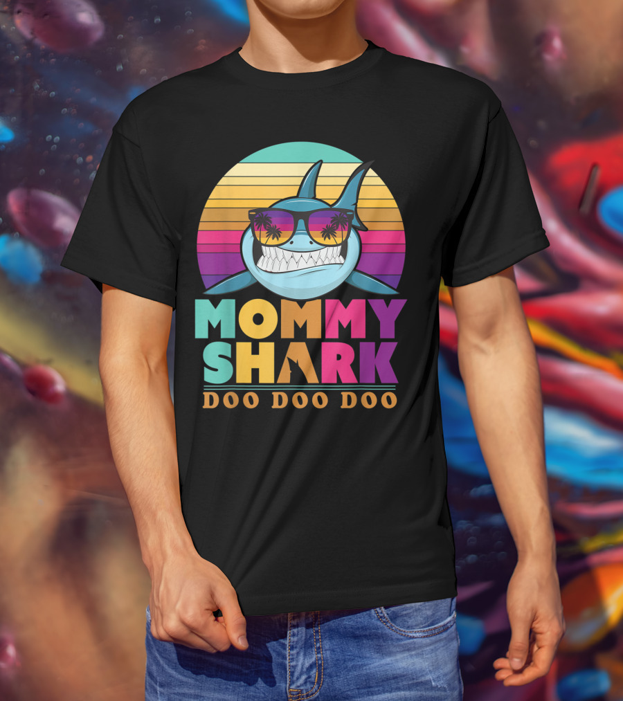 Mommy Shark Doo Doo Doo Retro Sunset With Sunglasses T-Shirt