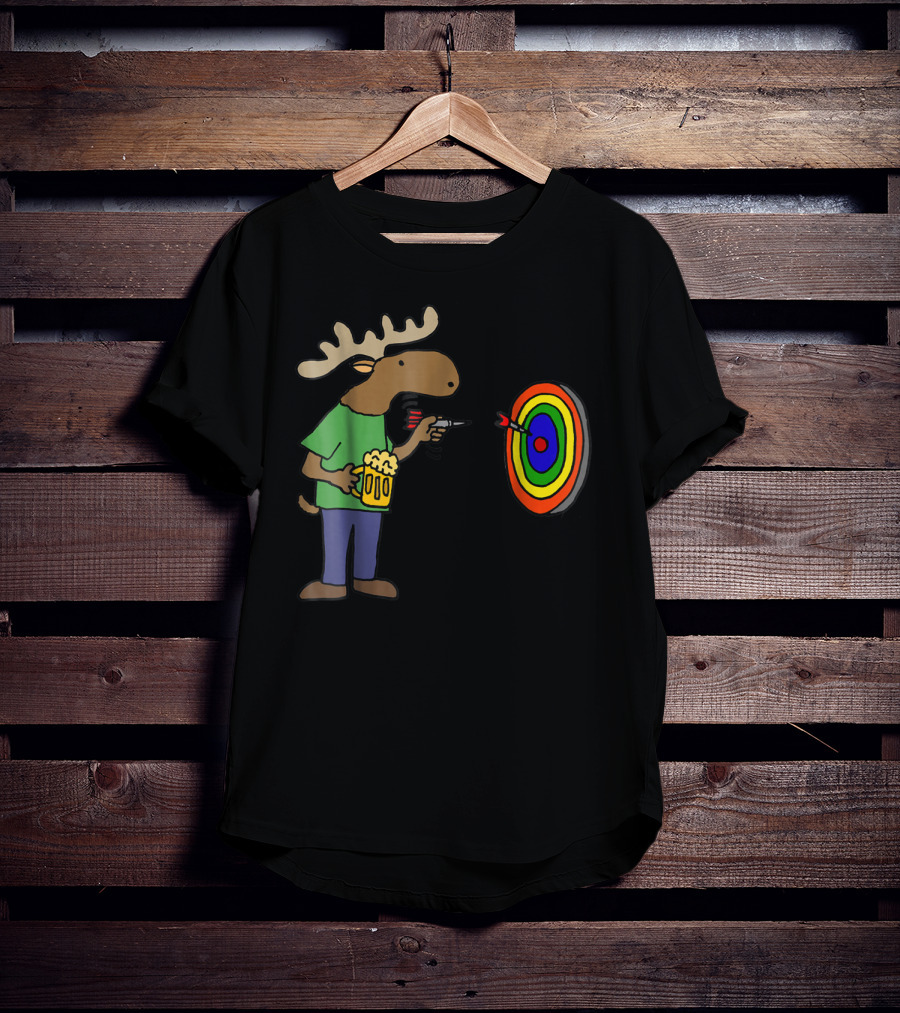 SmileteesHob Funny Moose With Beer Throwing Darts At Colorful Target T-Shirt