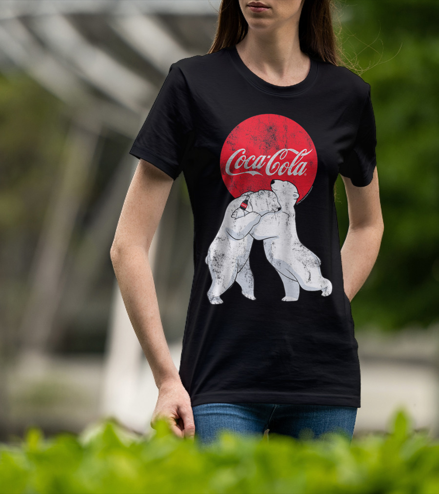 Coca-Cola Christmas Polar Bears Hugging With Red Circle Classic BL T-Shirt
