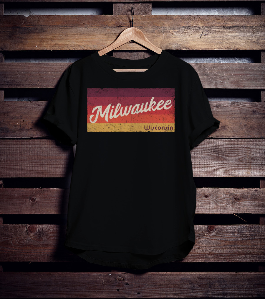 Milwaukee Wisconsin Vintage Retro Stripes T-Shirt