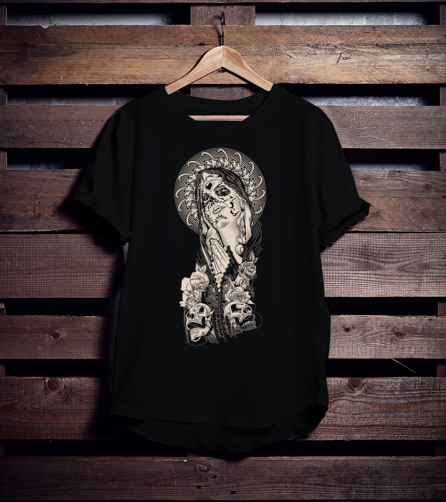 Santa Muerte Praying With Skull And Rose Elements T-Shirt