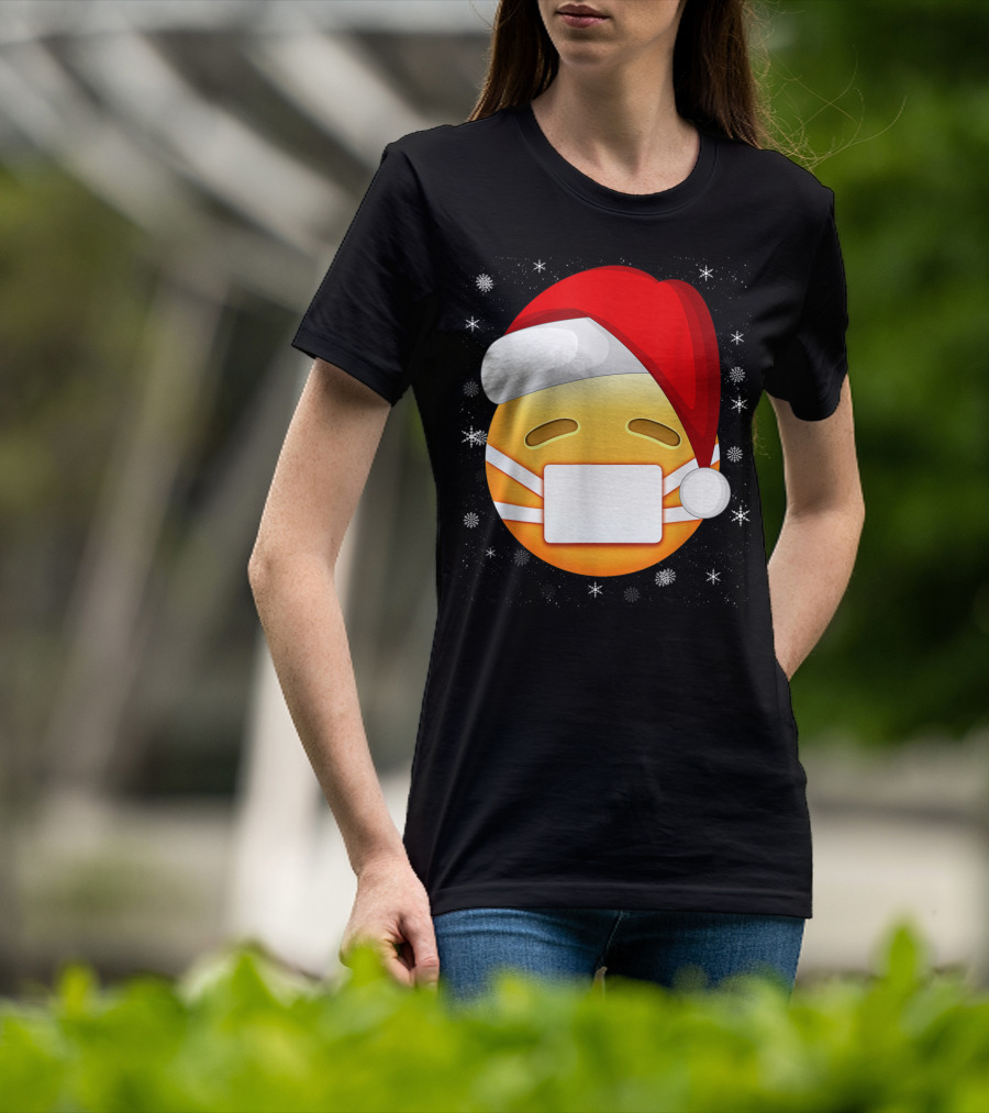 Funny Face With Medical Mask Emojis Santa Hat Snowflakes T-Shirt