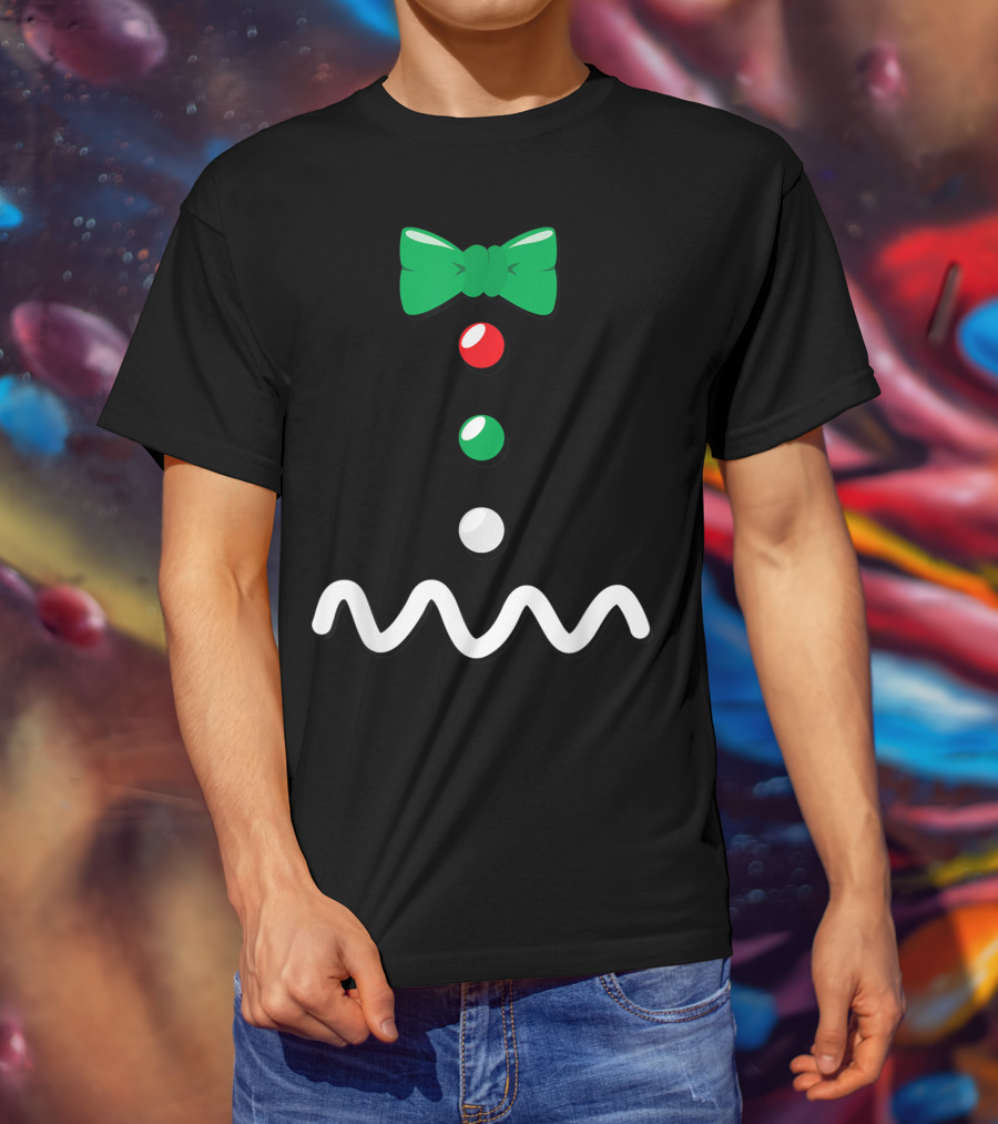 Gingerbread Man Christmas Bow Tie Décor T-Shirt