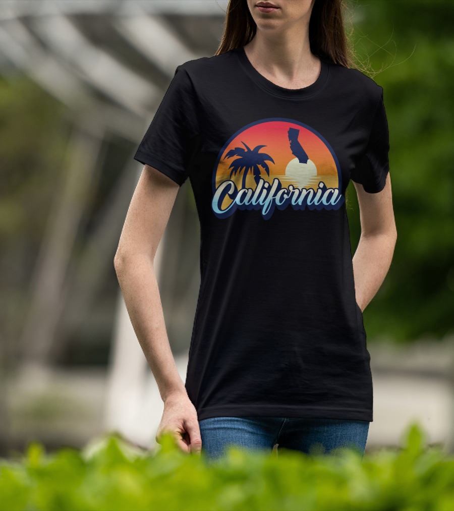 Retro California Beach Vintage Cali Pride Sunset Palm Trees T-Shirt