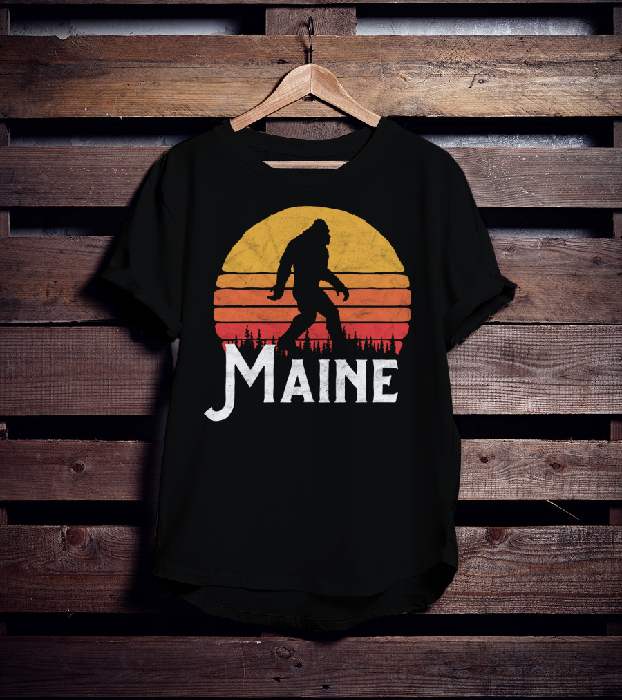 Maine Bigfoot Silhouette Retro Sun Believe T-Shirt