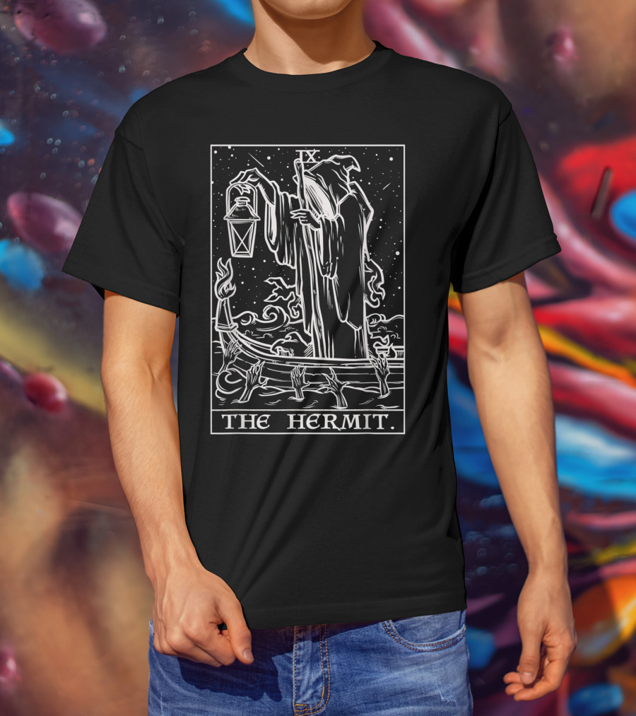 The Hermit Tarot Card Goth Halloween Grim Lantern IX Spooky Hands T-Shirt