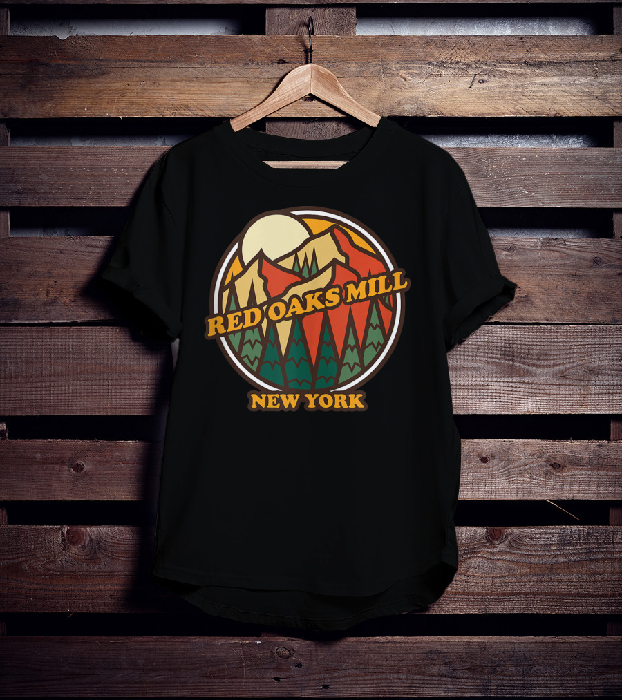 Red Oaks Mill New York Mountain Vintage Hiking T-Shirt