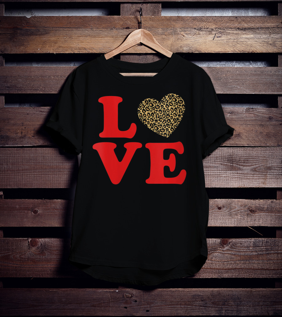 LOVE Leopard Heart Valentines Day Cute T-Shirt