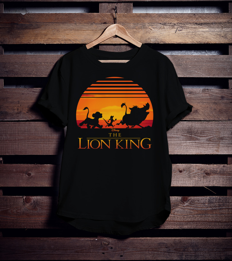 Disney The Lion King Classic Sunset Simba Timon Pumbaa T-Shirt