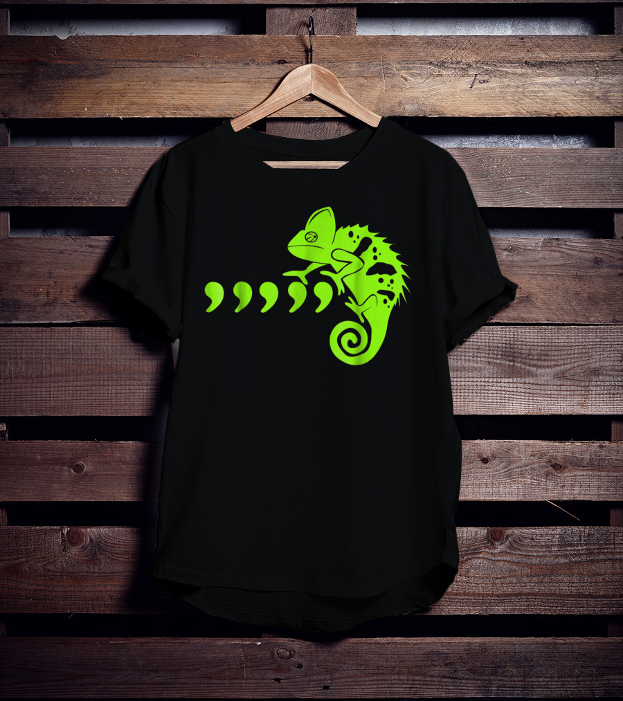 Comma Chameleon Love Country Music T-Shirt