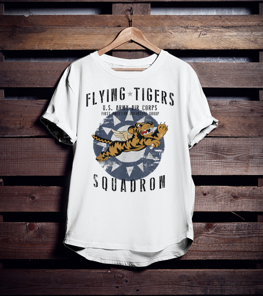 Flying Tigers Squadron First American Volunteer Group U.S. Army Air Corps WWII Insignia T-Shirt