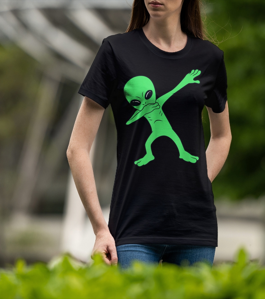 Dabbing Green Alien Halloween Funny Dab Dance T-Shirt