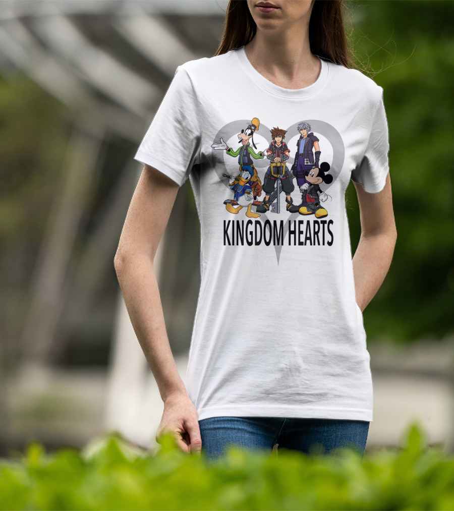 Kingdom Hearts III Characters With Heart Symbol Featuring Goofy Donald Mickey Sora Riku T-Shirt