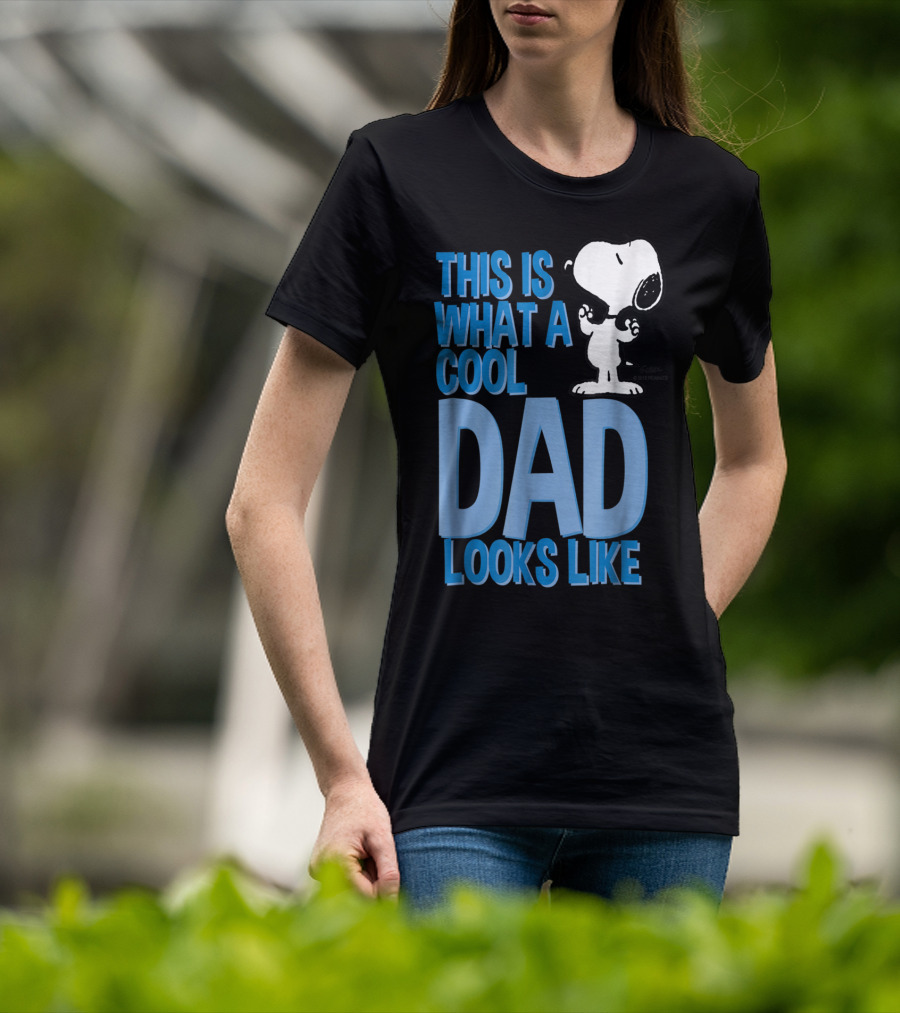 Snoopy This Is What A Cool Dad Looks Like Peanuts Mens T-Shirt