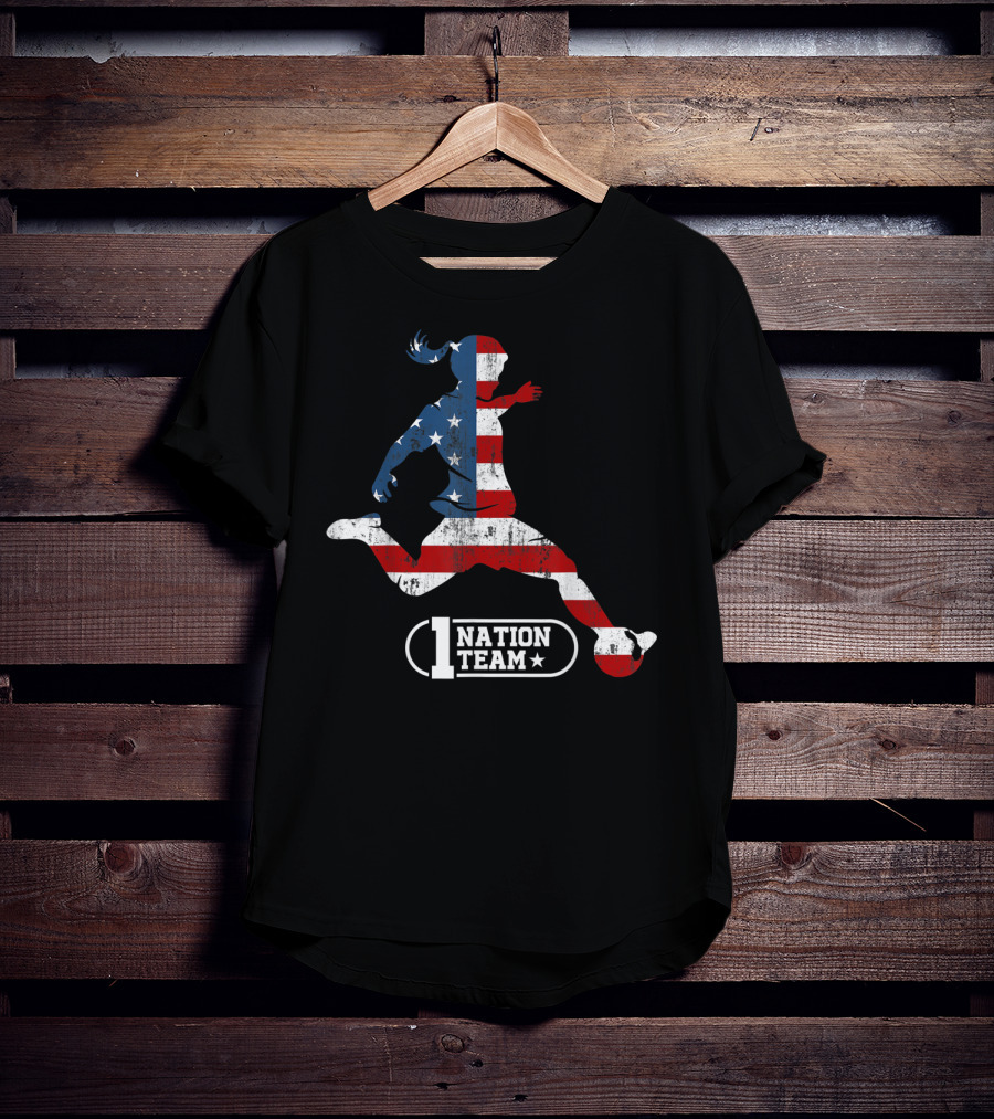 1 Nation Team Us Women Soccer Player Big Fan T-Shirt