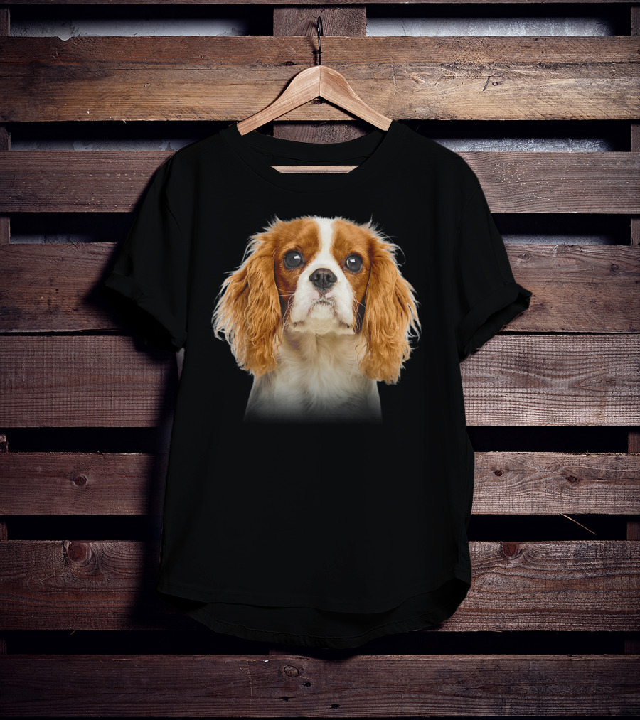 Cavalier King Charles Spaniel Face Close-Up Image T-Shirt