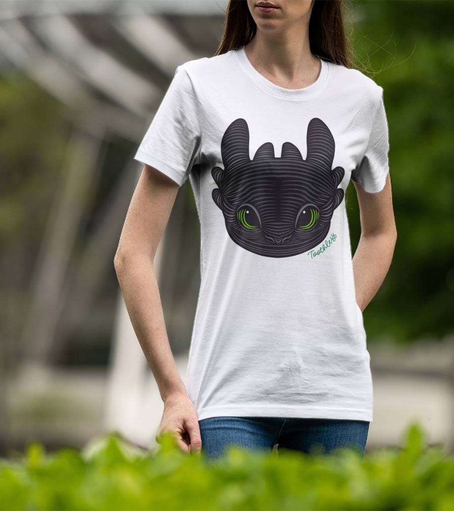 How To Train Your Dragon 3 Hidden World Toothless Green Eyes T-Shirt