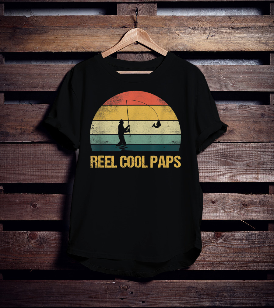 Reel Cool Paps Funny Fishing Retro Father's Day T-Shirt