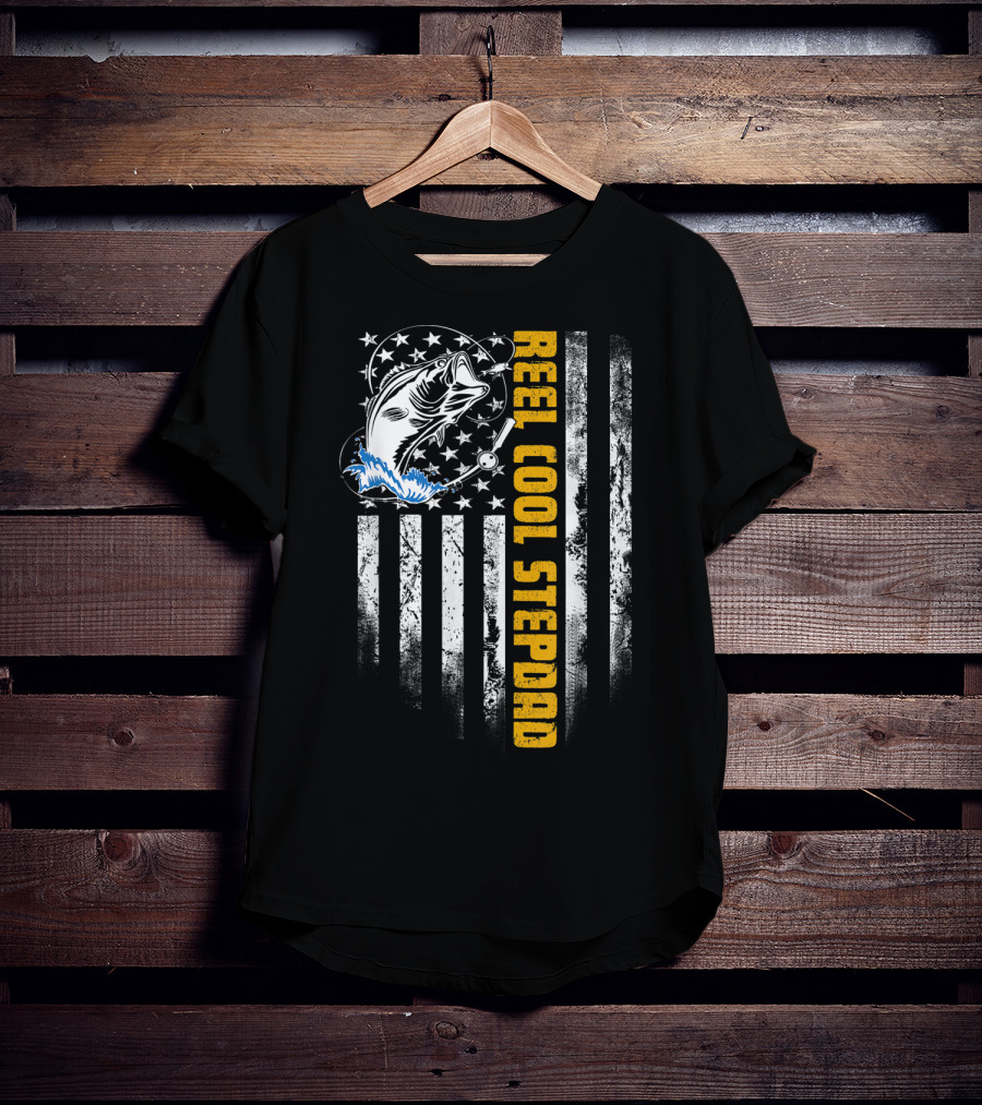 Reel Cool Stepdad USA Flag Fish Fishing Rod Stars Stripes T-Shirt