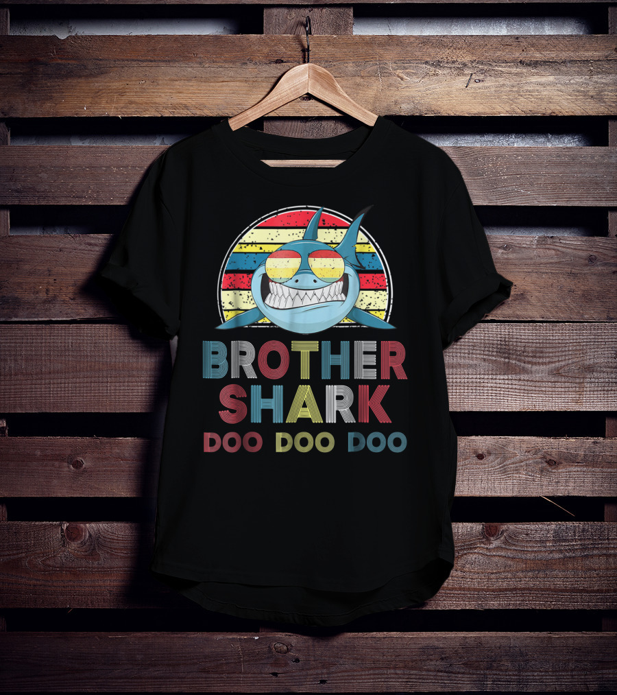 Retro Vintage Brother Shark Doo Doo Doo Sunglasses Stripes T-Shirt