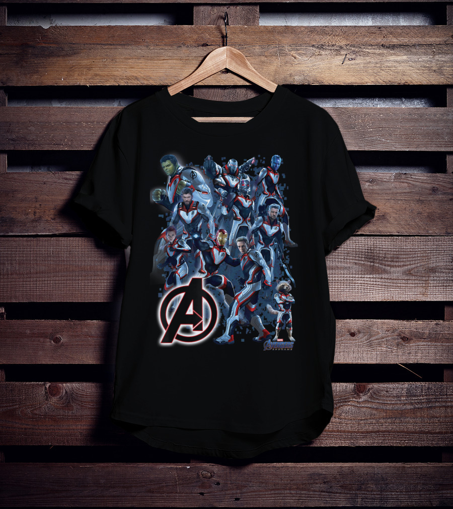 Marvel Avengers Endgame Quantum Suit Group With Avengers T-Shirt