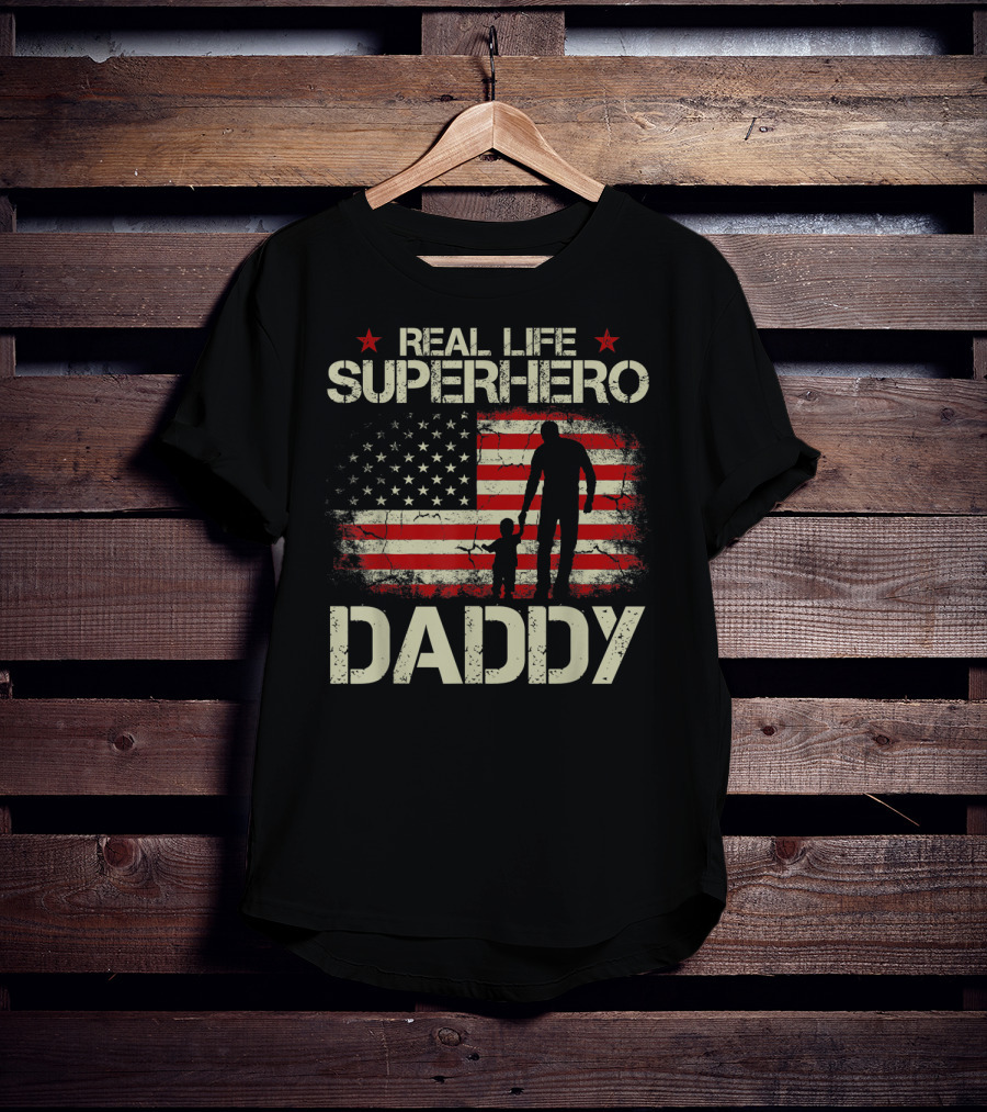 Real Life Superhero Daddy USA Flag T-Shirt